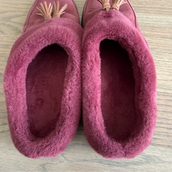 VIONIC Microfiber Slippers with Suede Tassel Faux Fur - Perrin Size 11 - Picture 7 of 7